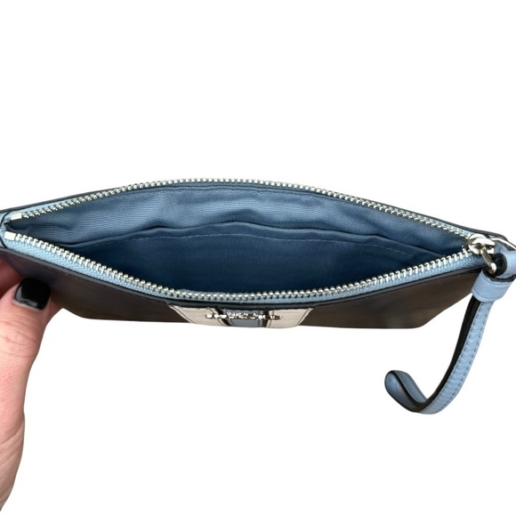 Coach Navy Blue Leather Wristlet - Picture 13 of 13